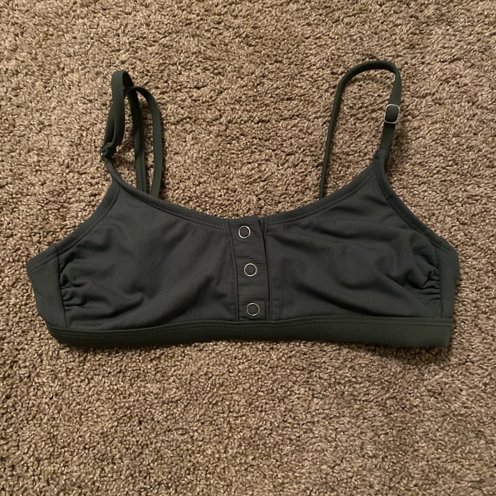 ($1) Button Up Bikini Top 💚🐢